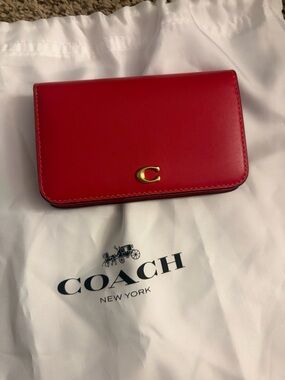Coach Essentials wallet in candy apple red